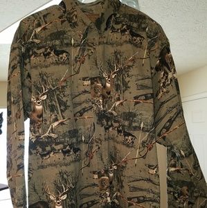 North River long sleeve button down